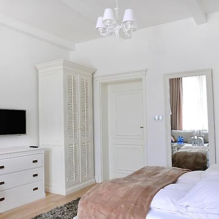 Villa Celine Мєлно Екстер'єр фото