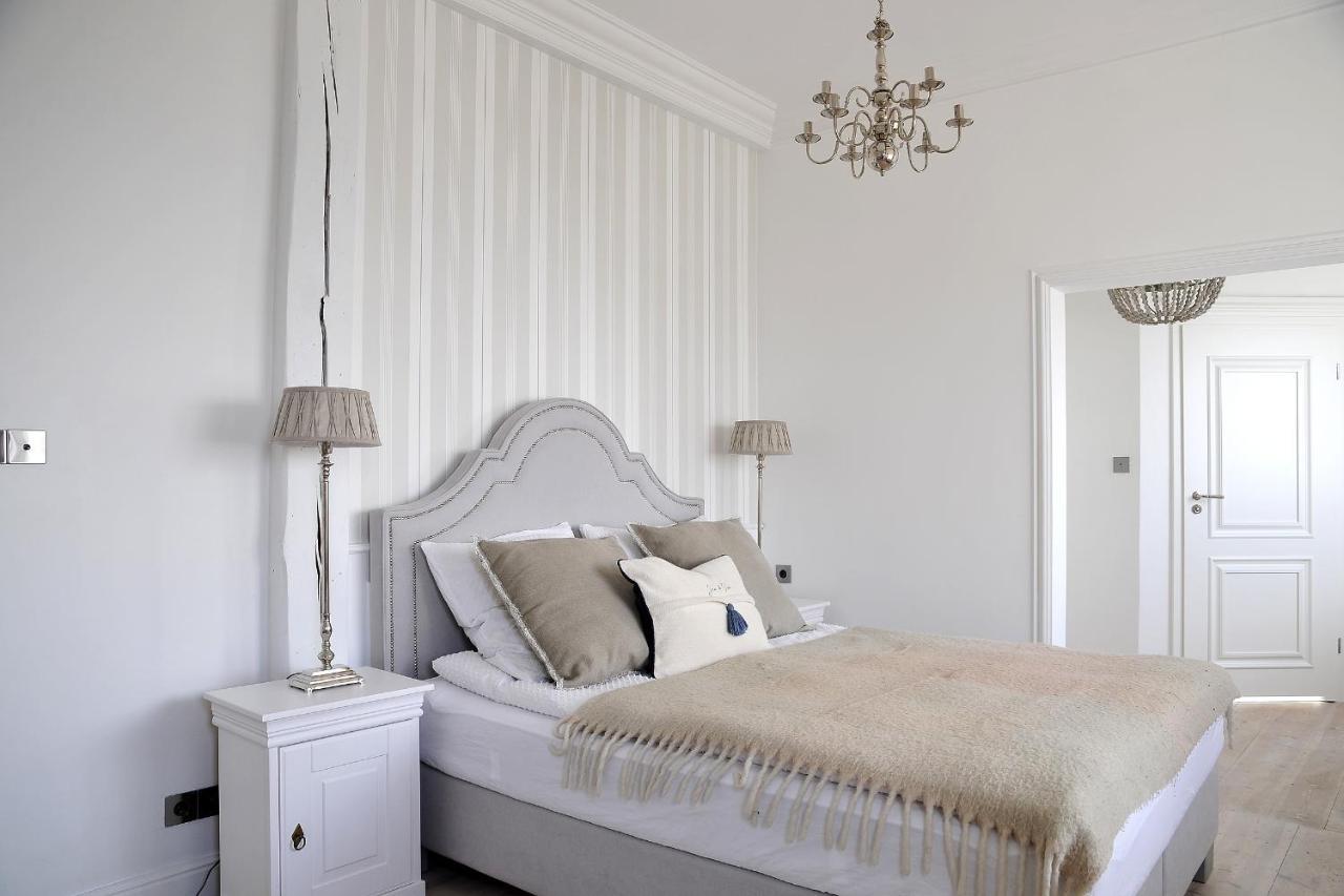 Villa Celine Мєлно Екстер'єр фото