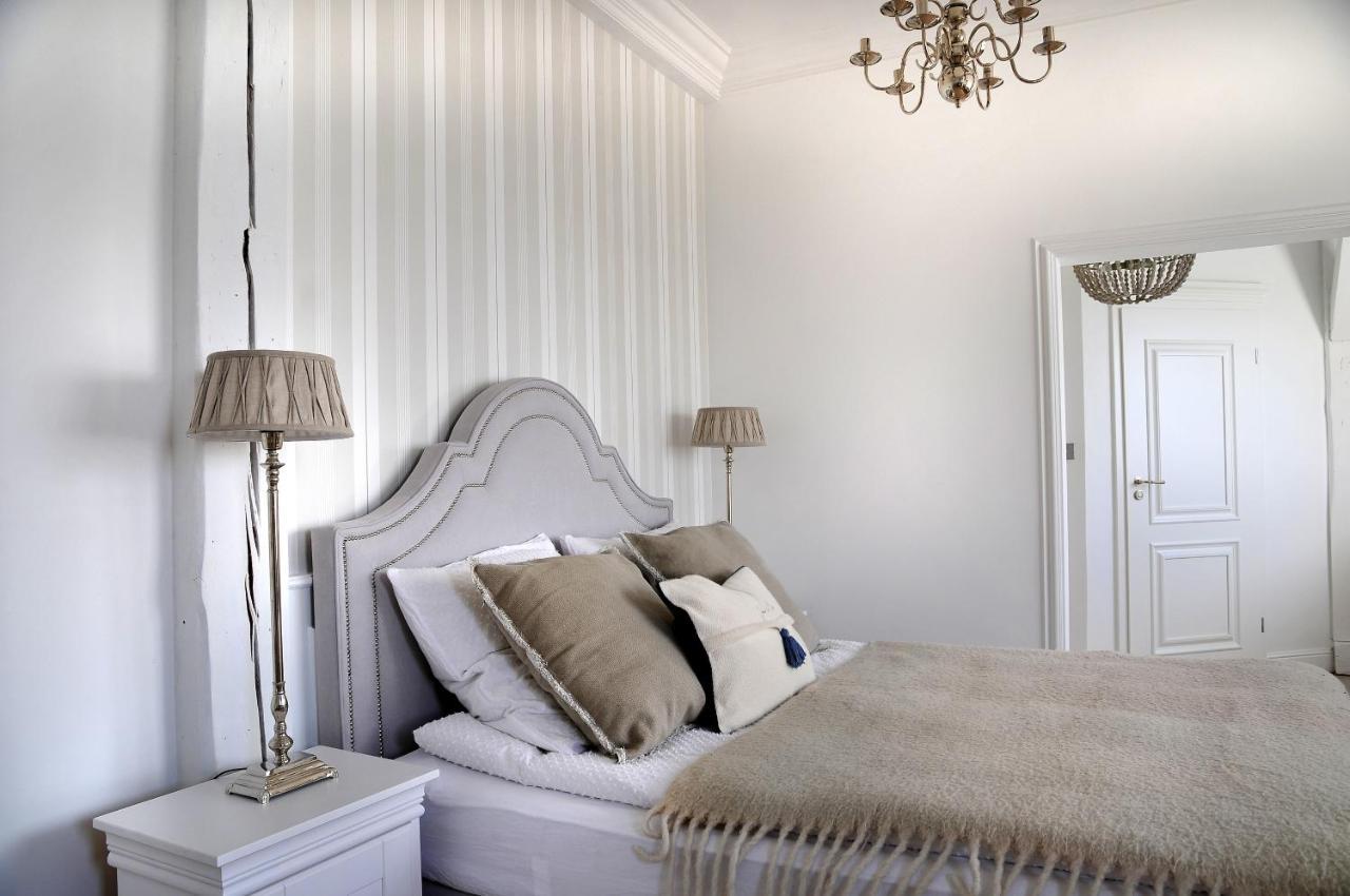 Villa Celine Мєлно Екстер'єр фото